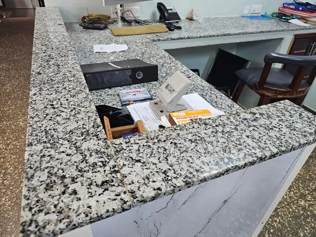 P-White Granite Tops - 1