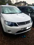 Mitsubishi Outlander ES 2010 White - 1