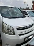 Toyota Noah 2.0 143hp FWD (7 Seater) 2010 White - 1
