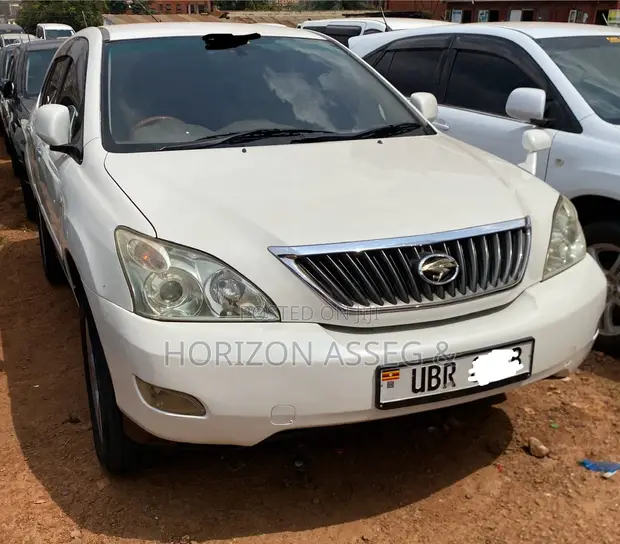Toyota Harrier 2.4 4WD 2011 White - 1