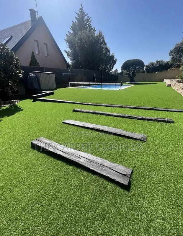 Flat Grass Carpets Per Square Meter - 1