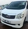 Toyota Noah 2011 White - 1