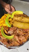 Chicken Lusaniya Combo with Drinks - 3