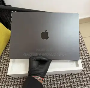 Apple MacBook Pro 14" M5 16GB RAM 1TB SSD Space Black
