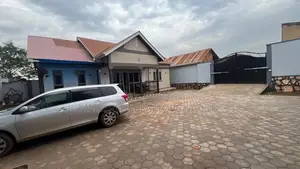 3 Bedroom House for Sale in Mpererwe, Gayaza Road