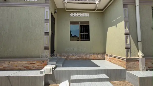 4 Bedroom House for Sale in Kasangati - 1