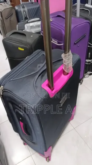 Medium Compartment Suitcase - Black