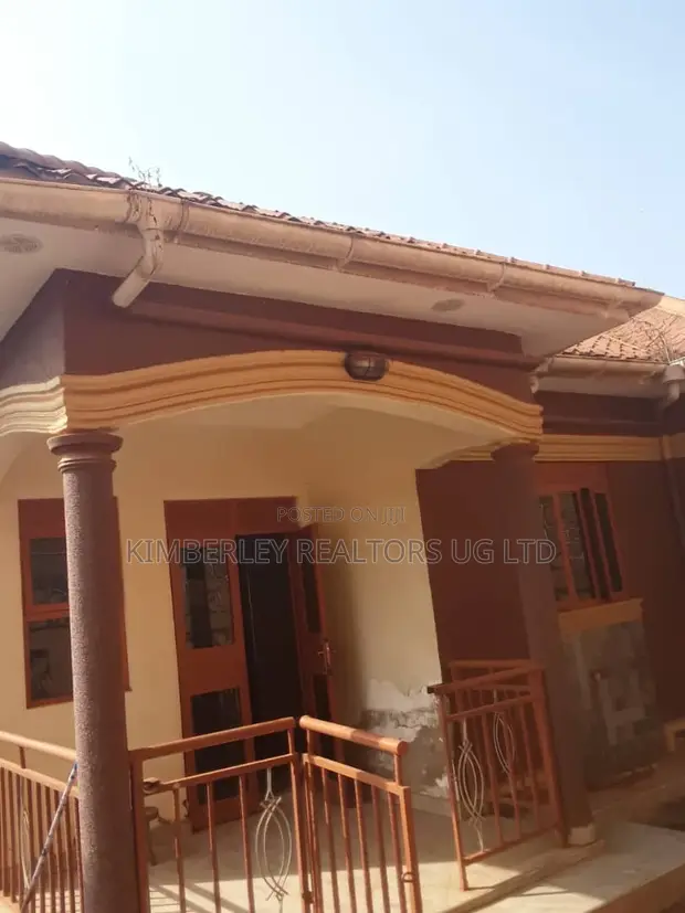 3 Bedroom House for Sale in Gayaza Kabanyoro - 1