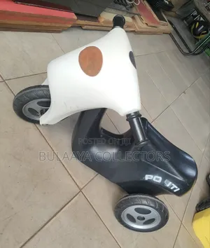UK Used Dantoy Police Sit & Ride Scooter
