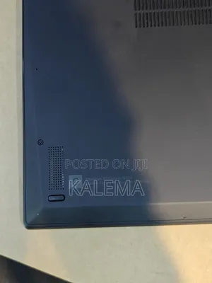 Lenovo ThinkPad X1 Carbon Gen 9 Laptop