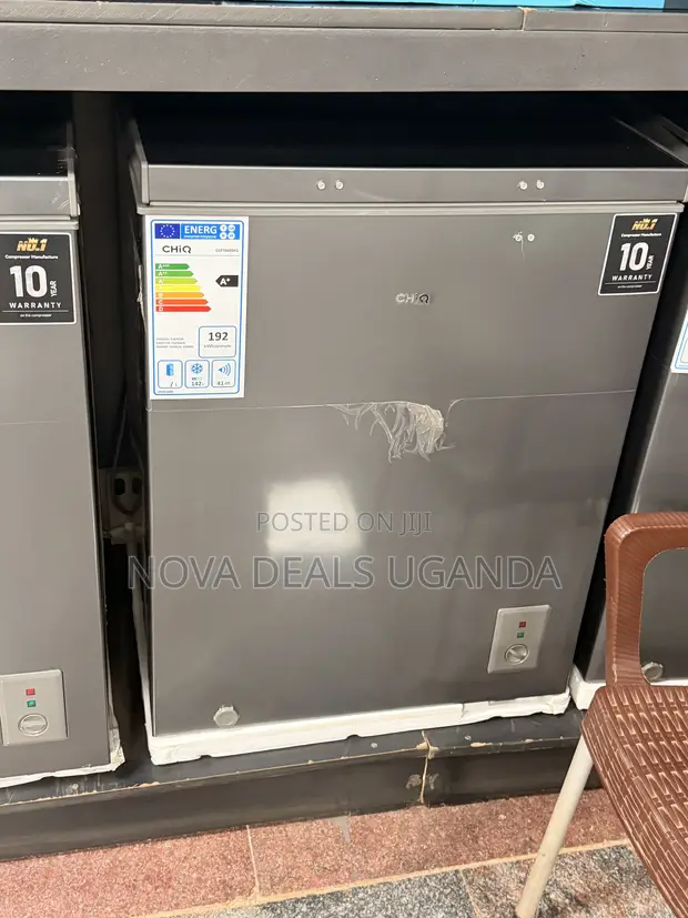 Chiq 180L/184L Chest Freezer - Fast Freezing - 1