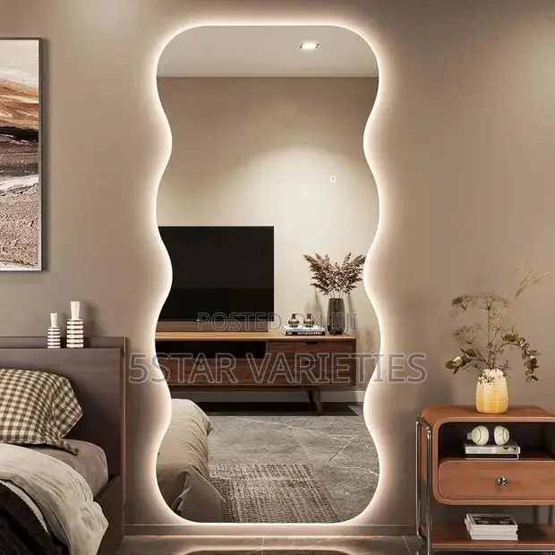 Stylish Wall Mounted Mirror - White - 1