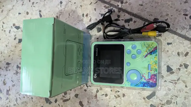 G5 Retro Handheld Game Console - 1