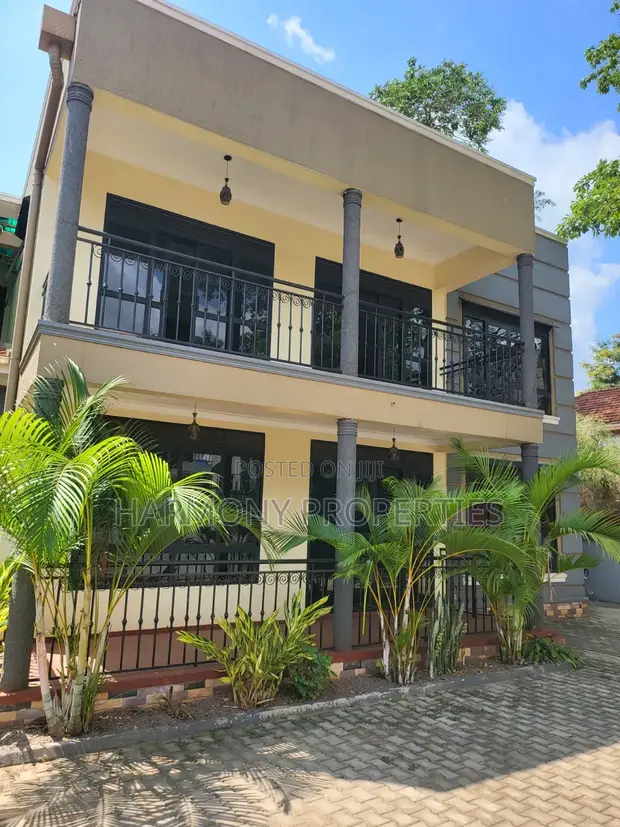 5 Bedroom House for Rent in Muyenga Bukasa - 1