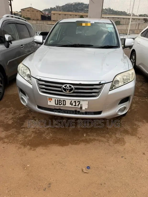 Toyota Vanguard 2008 Silver - 1