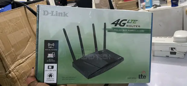 D-Link DWR-M960 4G LTE N300 Wi-Fi Router - 1