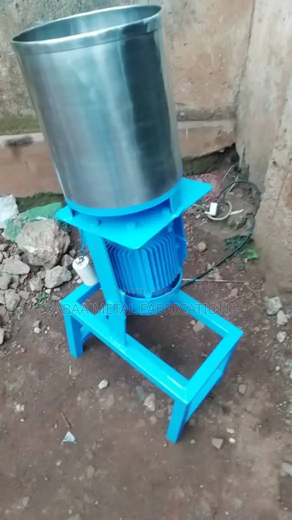 Abaa Heavy-Duty Chicken Feed Hammer Mill (80 Kg) - 1