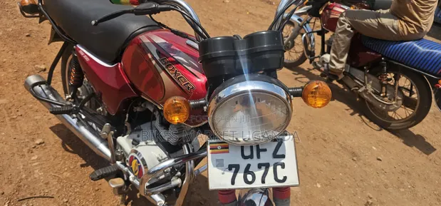 Bajaj Boxer 2024 Red - 1