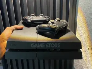 PS4 Standard Console