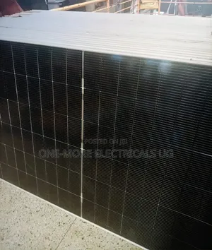 Brand New 590W Monocrystalline Solar Panels (24V)
