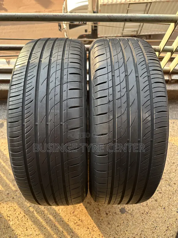 225/55R19 Toyo Tires - Foreign Used - 1