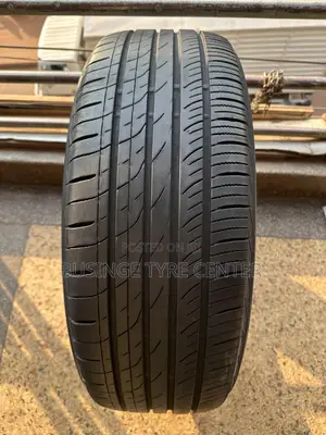Toyo Tyres Size 225/55R19 - Japan Used