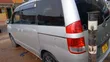 Toyota Noah 2005 Silver - 4