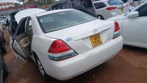 Toyota Mark II 2004