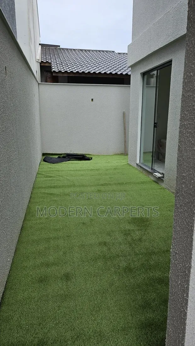 West Artificial Turf - 1