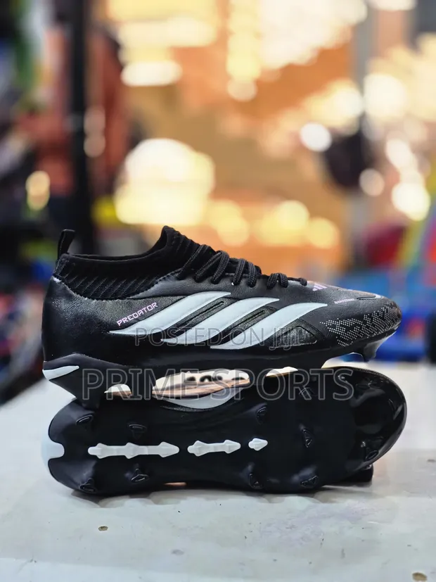 Adidas Predator Football Boots - 1
