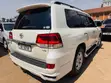 Toyota Land Cruiser V8 2018 White - 3
