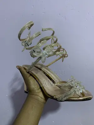 Comfortable Classy Heels - Gold