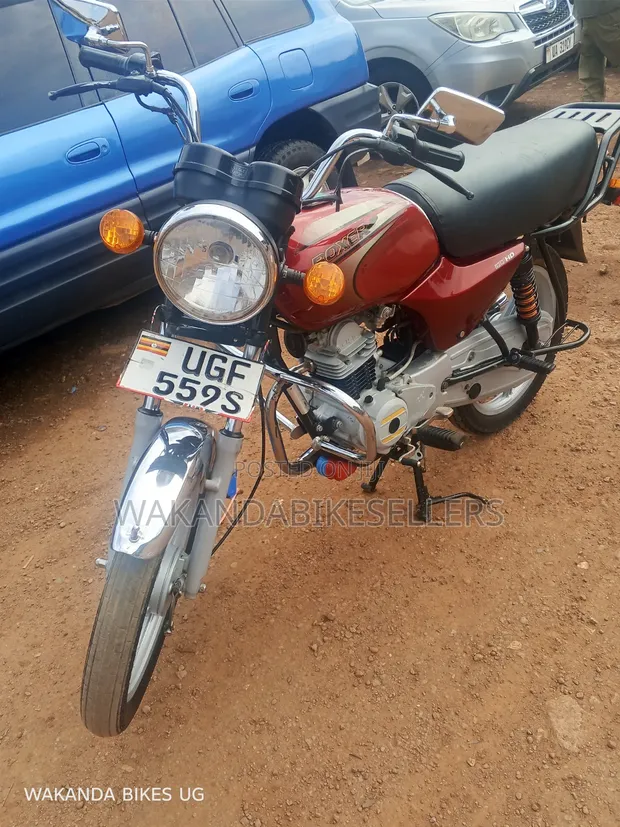 Bajaj Boxer 100 2024 Red - 1