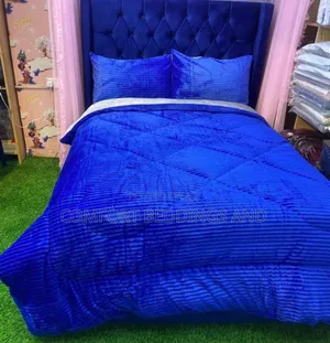 Four Pieces Coral Duvet Set - Blue
