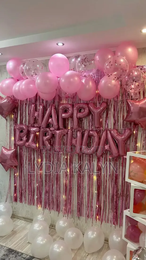 Balloons & Wall Backdrop Party Supplies - 1