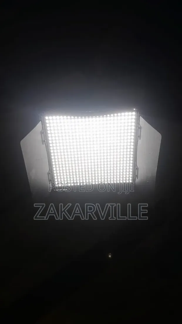 NanGuang CN-600SA LED Light - 1