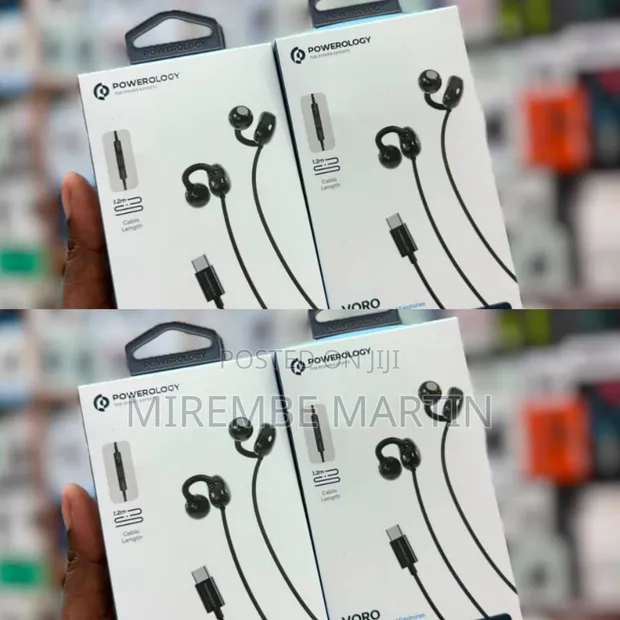 Powerology Voro Earhook USB-C Wired Earphones - Black - 1