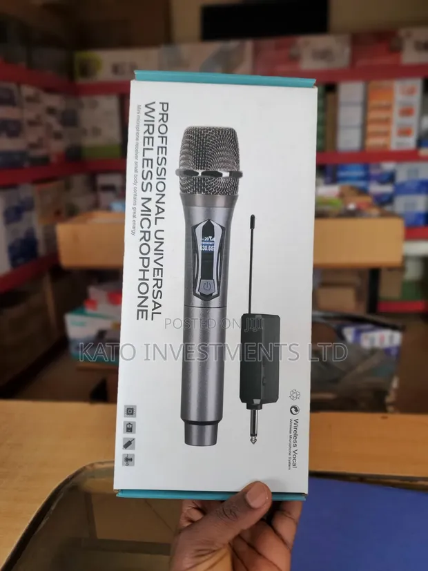 Professional Universal Wireless Microphone - 1