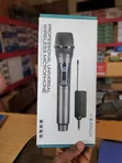 Professional Universal Wireless Microphone - 2
