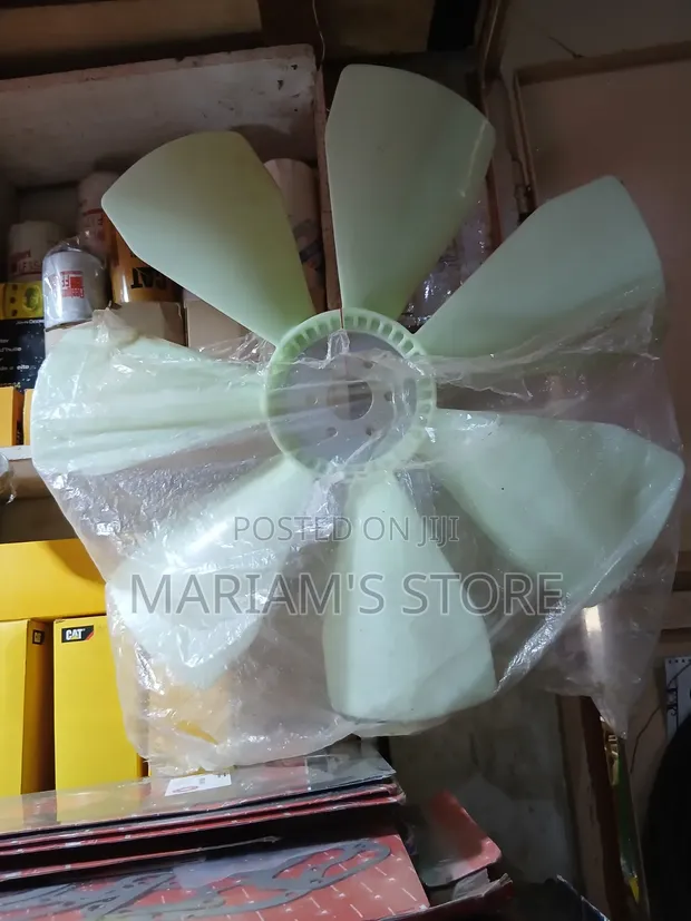 Cooling Fan Blade for Diesel Engines - 1