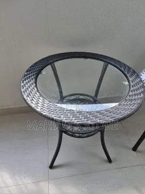 Flash Furniture Round Outdoor Table with Black Rattan Edging