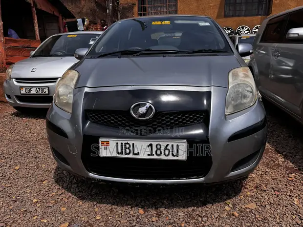 Toyota Vitz 2008 Gray - 1