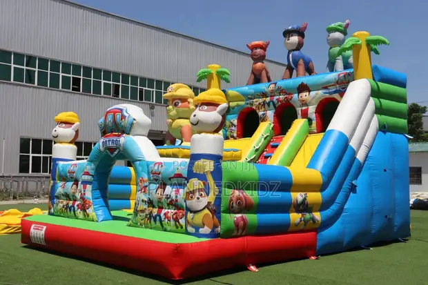 Bouncing Castle and Party Entertainment Hire - 1