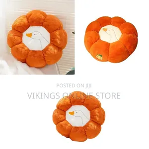 Flower Shaped Pillow with Velvet - 15.7 Inch