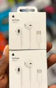 Apple EarPods with USB-C Connector - 1