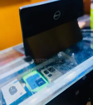 Dell Latitude 5290 2-in-1 Laptop