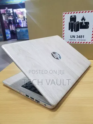 HP 14S Laptop: Intel Core i5, 8GB RAM, 256GB SSD