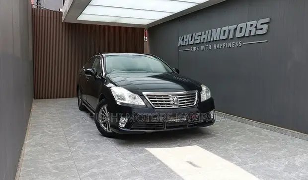 Toyota Crown 2012 Black - 1