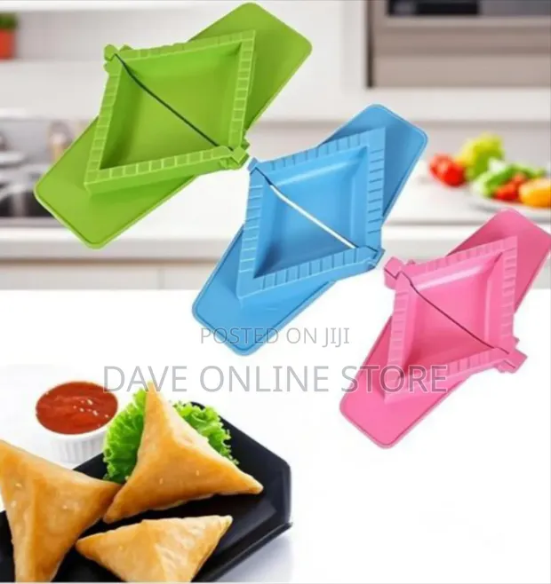 Triangular Hinged Pastry Moulds - 1