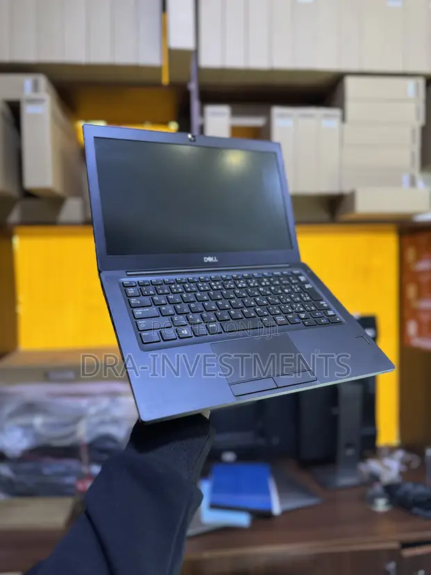Dell Latitude 7280 Laptop - 1